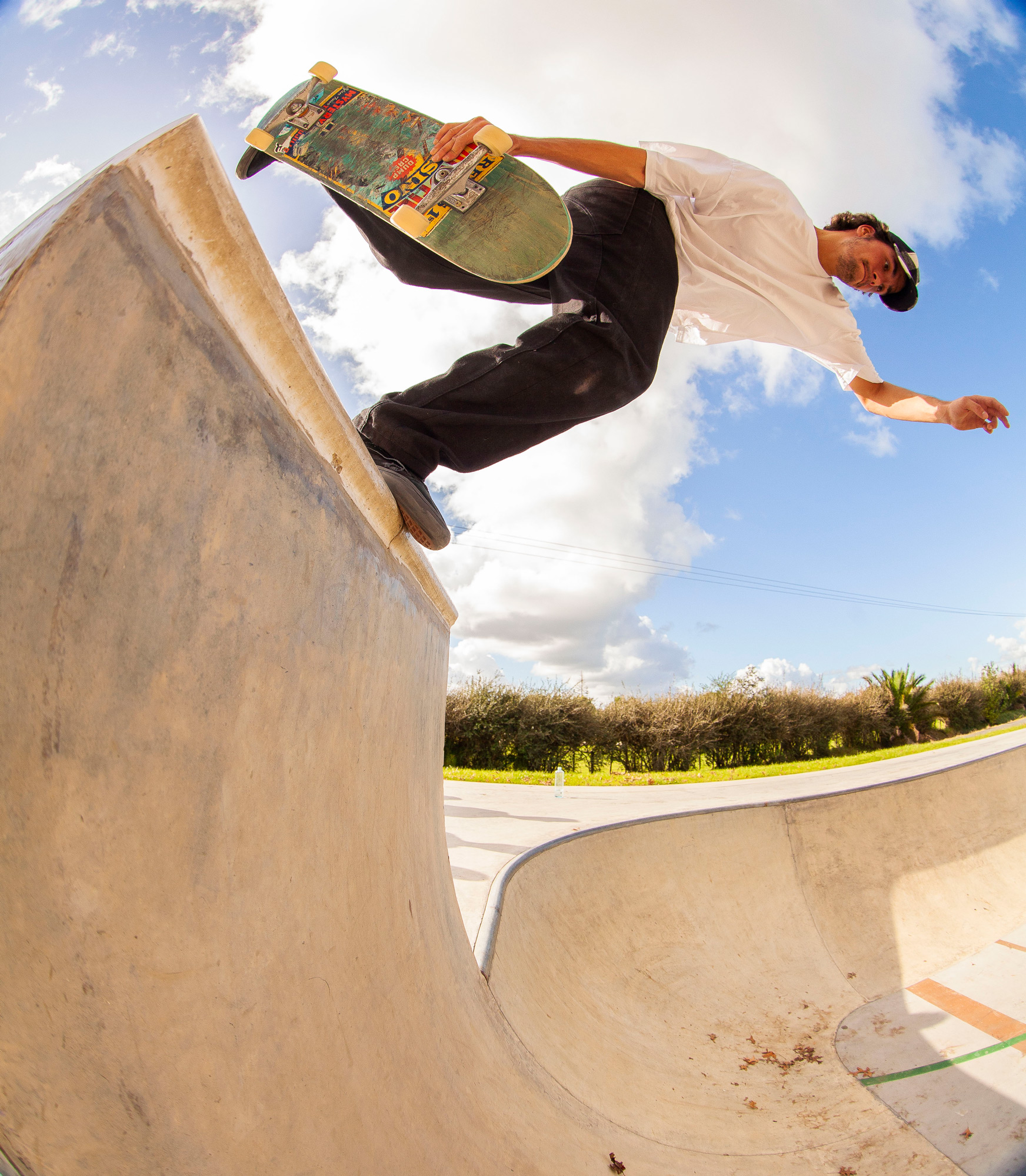 Dereck De Souza performing a backside boneless on the extension of Tuakau bowl in South Auckland. Photo by David Read.