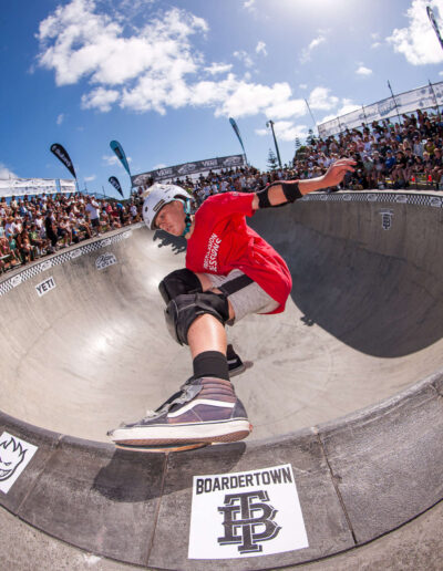 James Mulder, frontside tailslide.