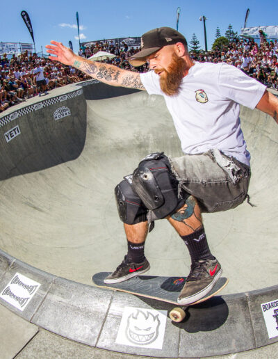 Kadin Elliott, frontside Smith grind.