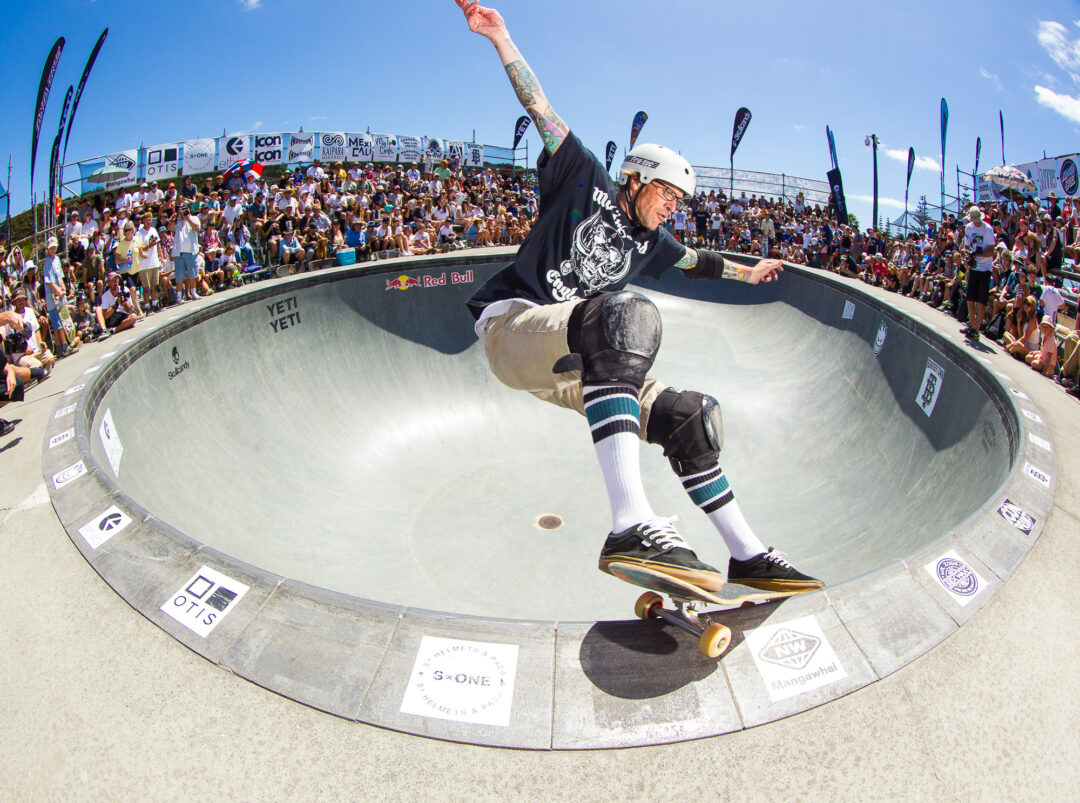 Orson Reynolds, frontside Smith grind.