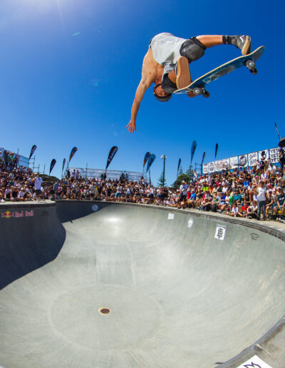 Zedyn Fellows, backside crossbone air.