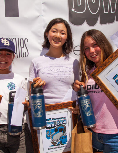 Open Women’s Winners: Mia Kretzer (2nd), Mizuho Hasegawa (1st), and Ignacia Munoz (3rd).
