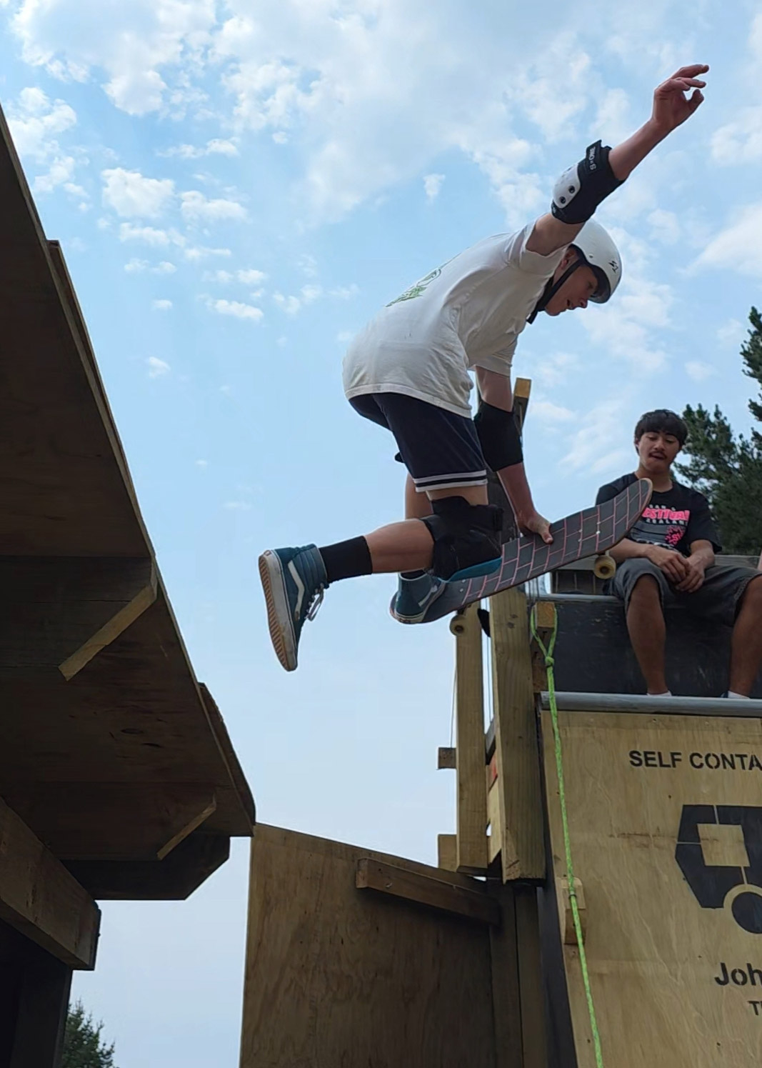 Tom Cunneen. Backside nosepick. Photo by Tom Peden.