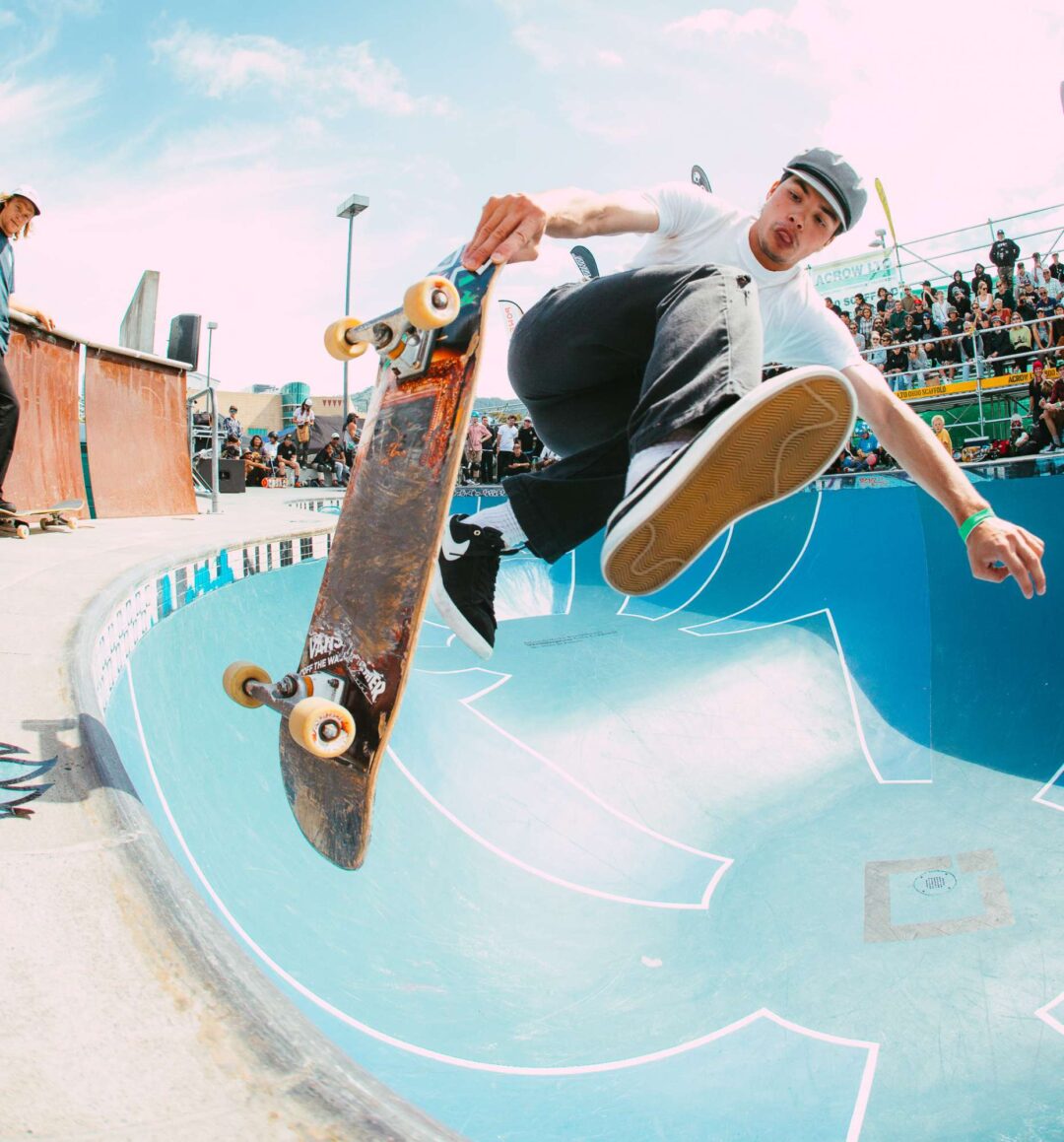 Dereck de Souza, airwalk to fakie.