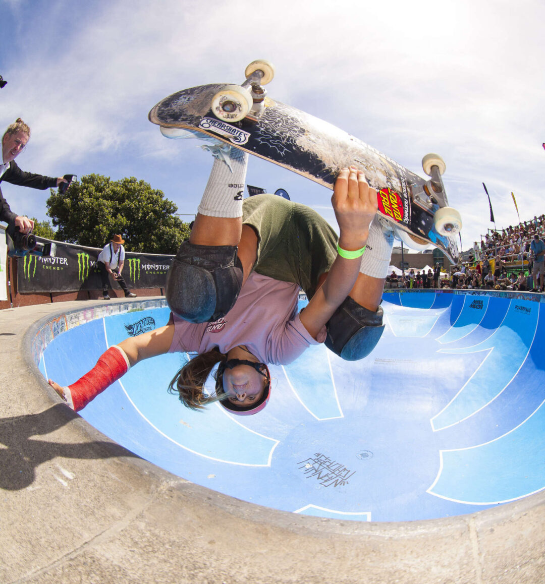 Yeva Butler, invert.