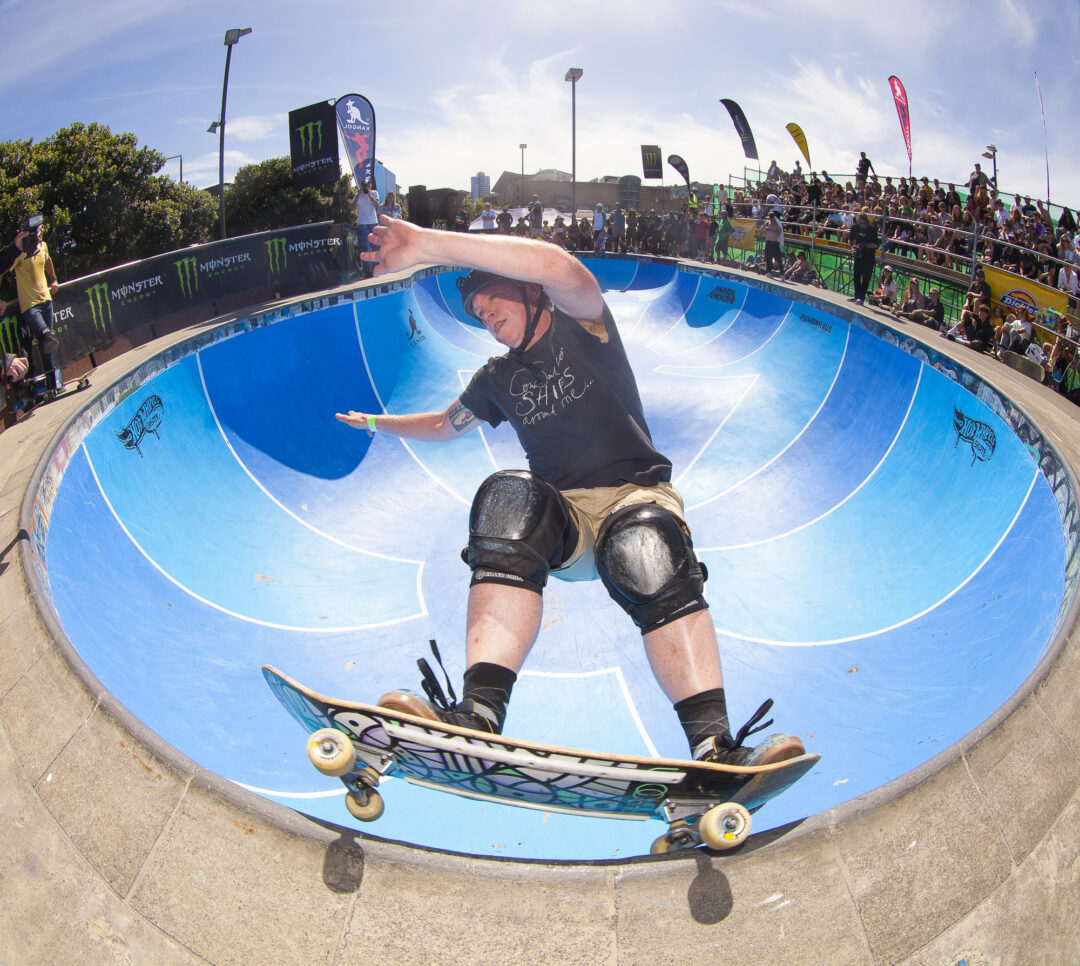 Craig Harris, frontside five-0.