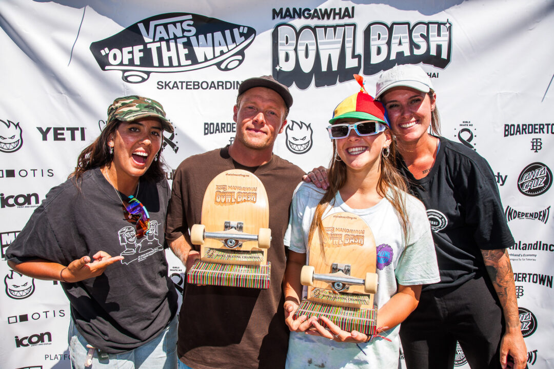 Skateboarding New Zealand's Sophee Hills and Amber Clyde presenting Shaun Boucher and Yeva Butler their 2025 NZ Bowl Champion awards.