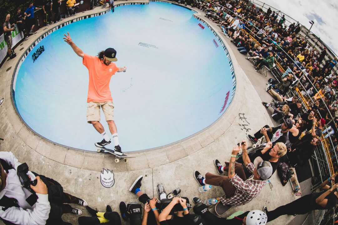 Bowman Hansen, frontside feeble grind.